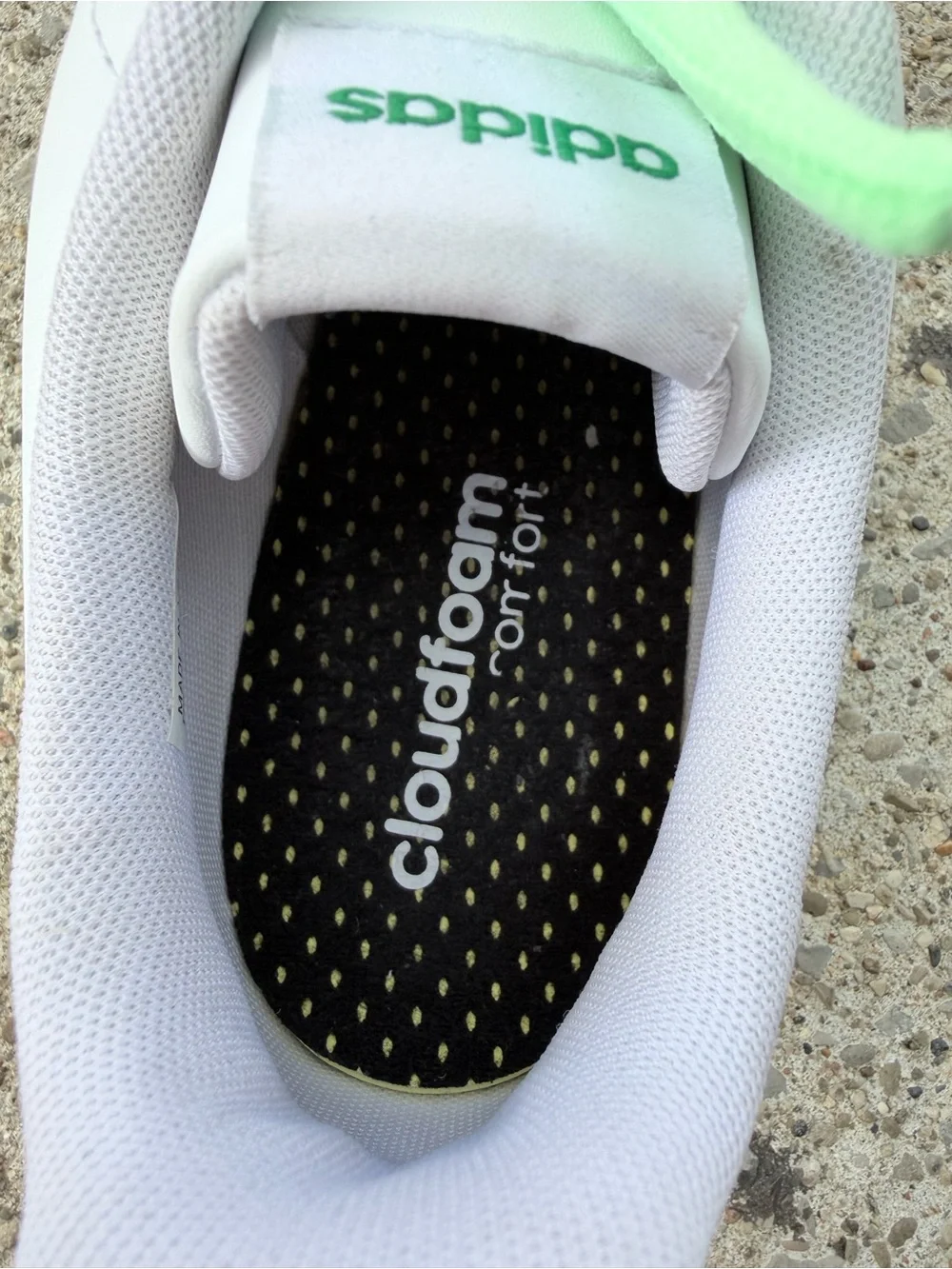 Adidas Advantage Cloudfoam Sneakers Men 11.5 Women 12.5 White Green GW5300